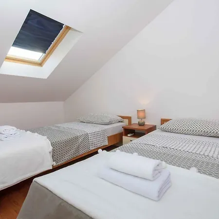 Apartman Marco Kastela